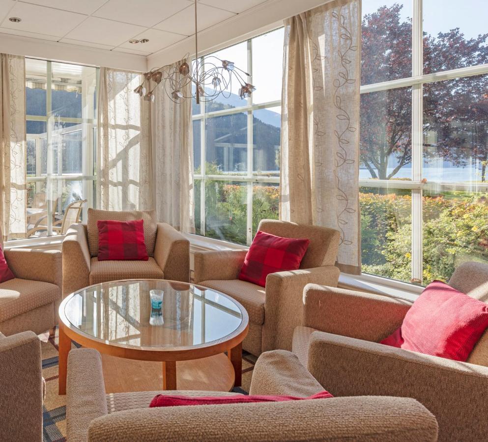 Hotel Loenfjord Loen Zewnętrze zdjęcie