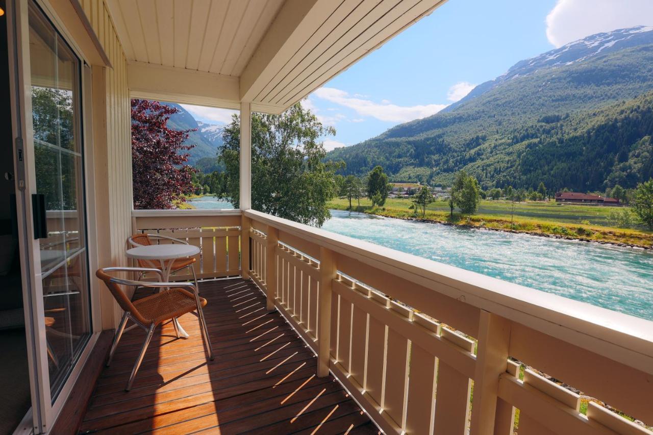 Hotel Loenfjord Loen Zewnętrze zdjęcie